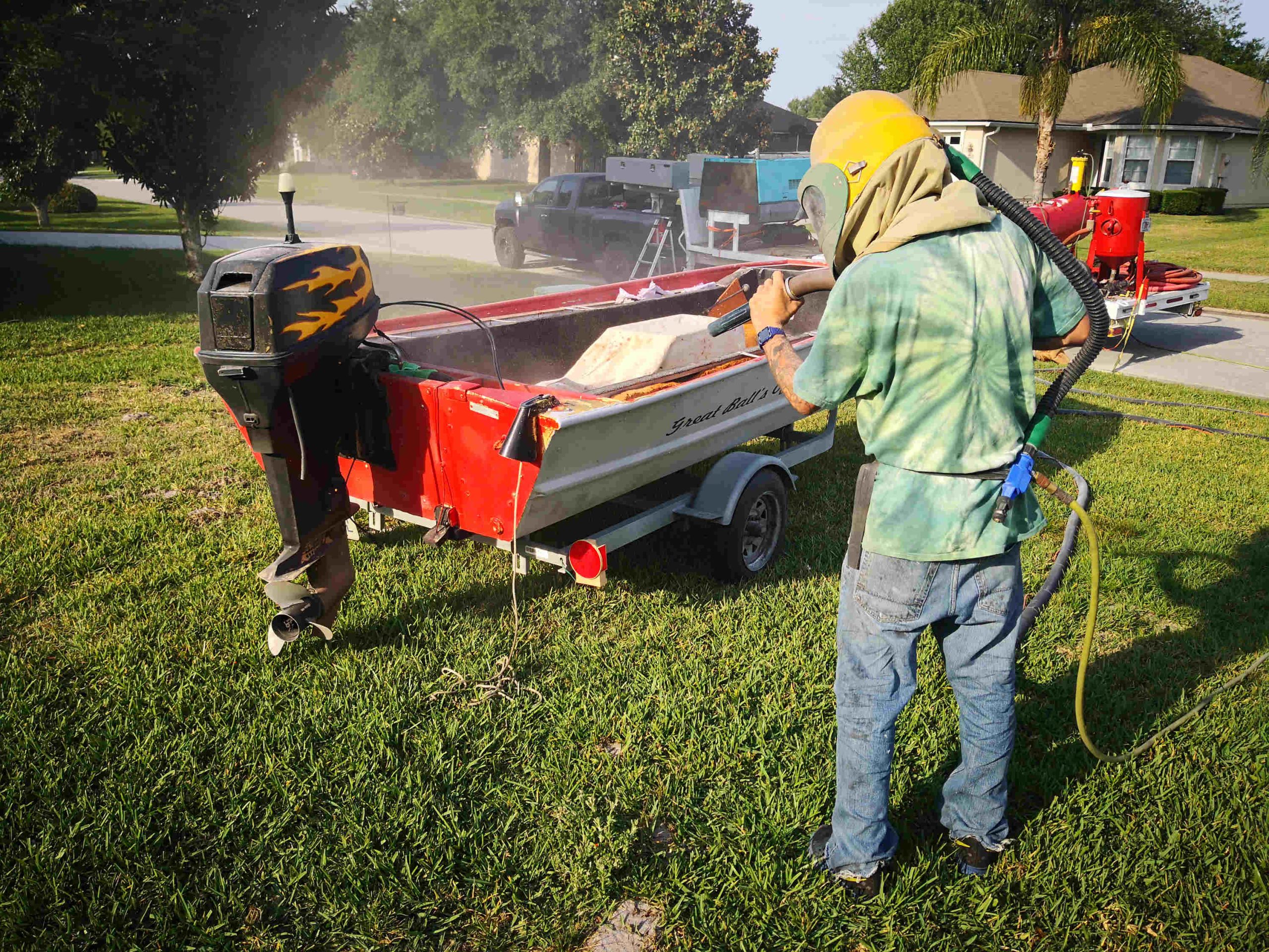 16_ft_aluminum_boat_sandblasting-03
