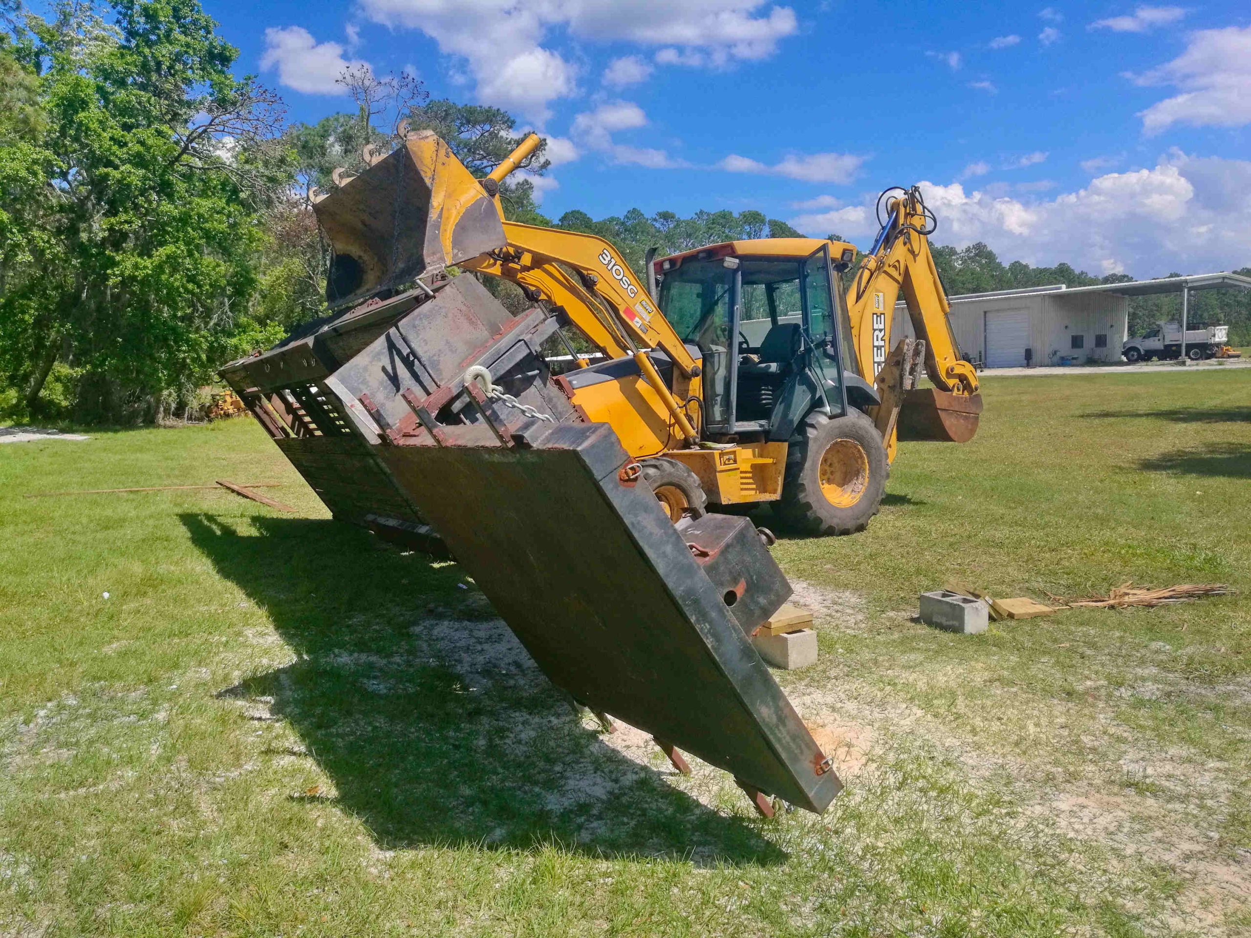 30_ft_trailer_restore_sandblast_repaint-01