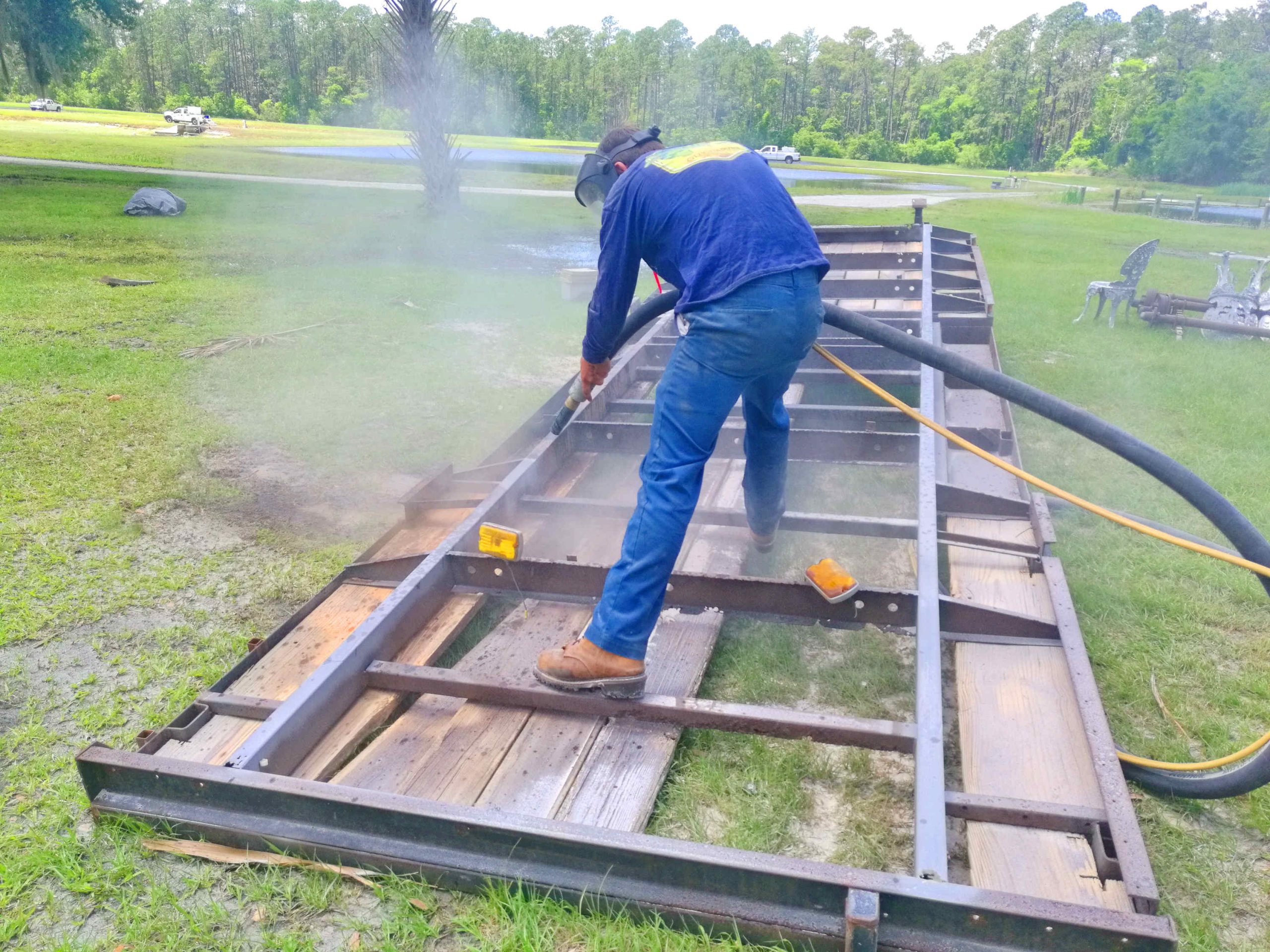 30_ft_trailer_restore_sandblast_repaint-06