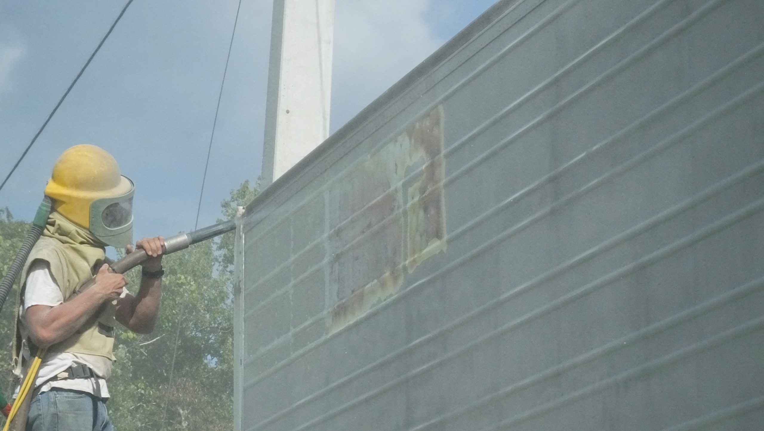 Aluminum_Tractor_trailer_sandblast_paint_removal-14